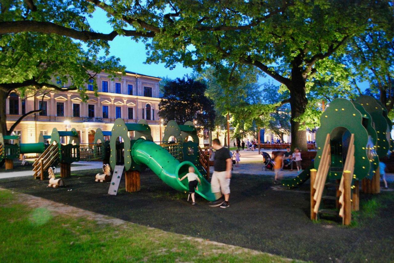 ルブリンKk 38 Old Town Free Parkingアパートメント エクステリア 写真